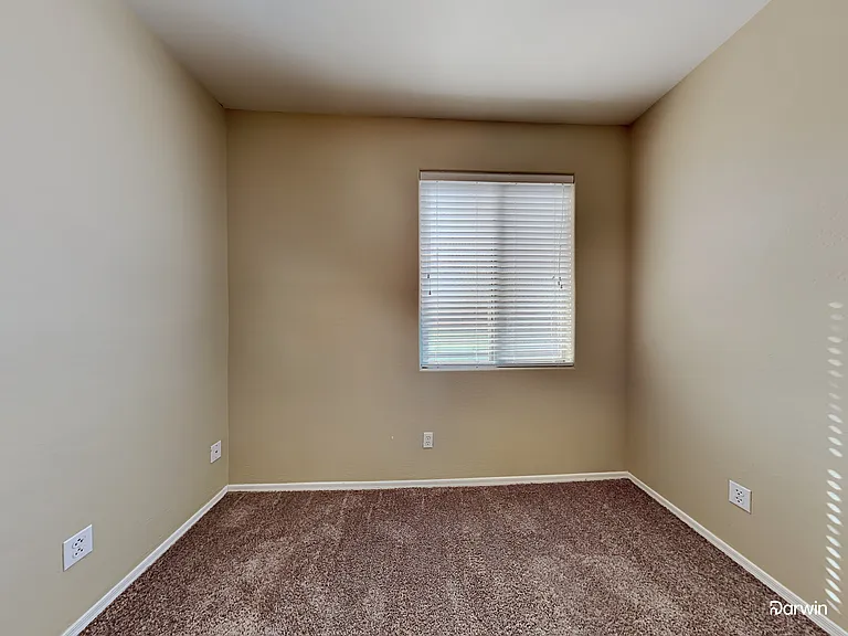 991 E Saddleback Pl — Photo 18