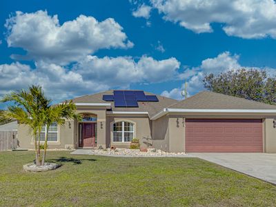 561 SW Kabot Avenue, Port Saint Lucie, FL, 34953