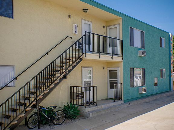 3rd image of 228 Twin Oaks Ave APT C