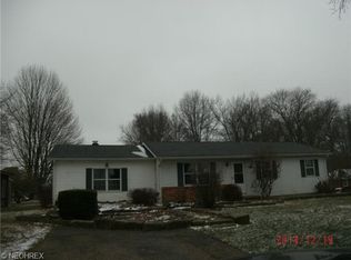 1517 Fox Lake Rd, Wooster, OH 44691