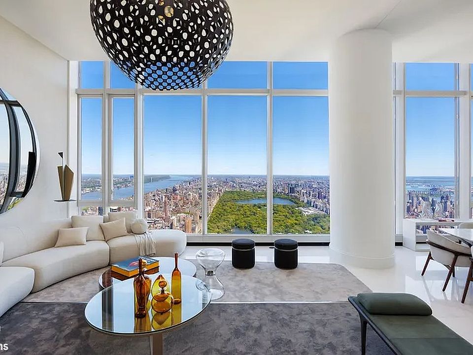 1st image of 217 W 57th St #97E