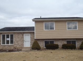 2117 Tamarack Dr, Joliet, IL 60432