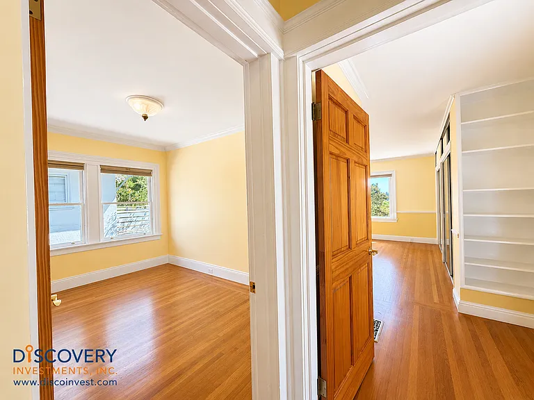 327 San Carlos Ave — Photo 19