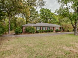 1354 Burton Valley Rd, Nashville, TN 37215