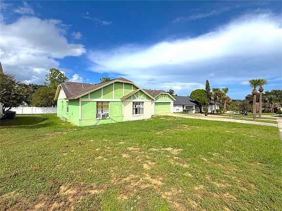 3rd image of 7755 BAY CEDAR DRIVE