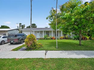 10463 SW 124th Pl, Miami, FL 33186
