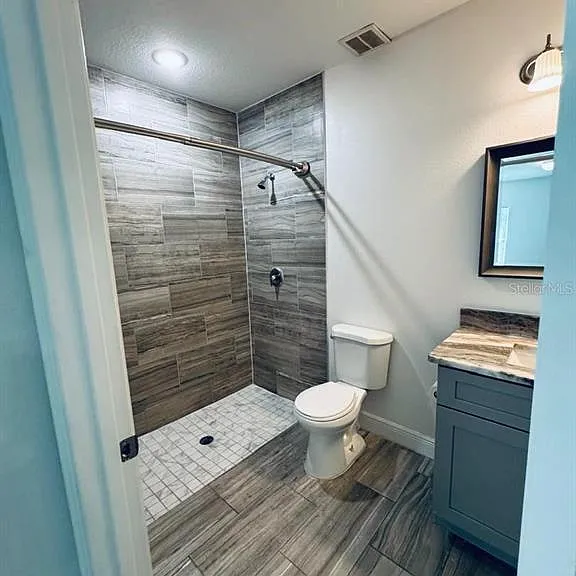 309 Clermont Dr #B — Photo 21