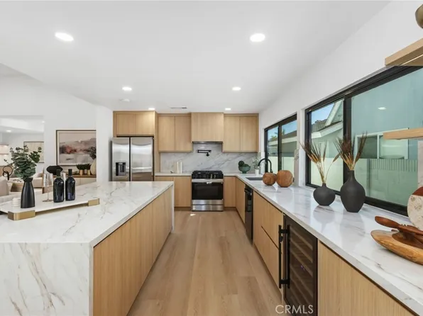 17231 Lido Ln, Huntington Beach, CA 92647