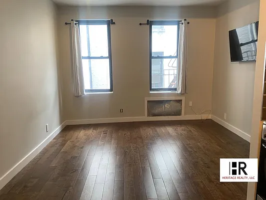 Rented by Heritage Realty LLC | media 33