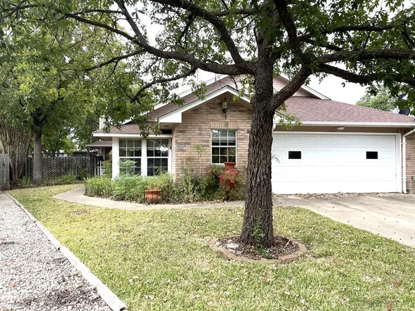 2524 Boyington Ln, Kerrville, TX 78028