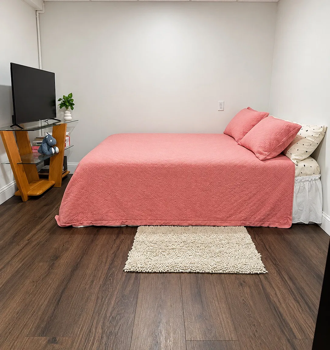 2 bed, 600 sqft, $2,000 — Photo 4