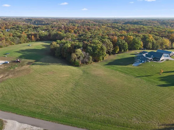 181 Saratoga Ln, Silex, MO 63377