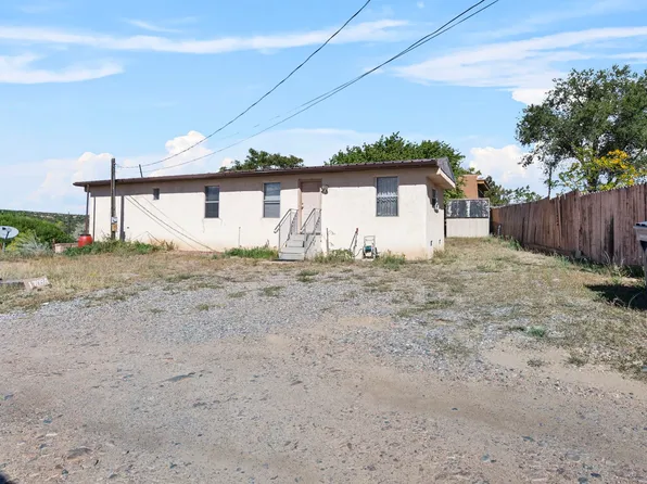 1709 Agua Fria St APT A, Santa Fe, NM 87505