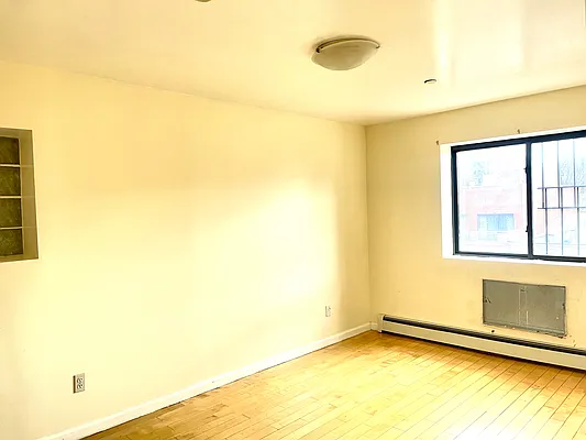 Sold by Keller Williams Realty Landmark | media 6