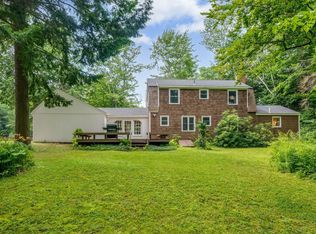 71 Parkwood Dr, Augusta, ME 04330