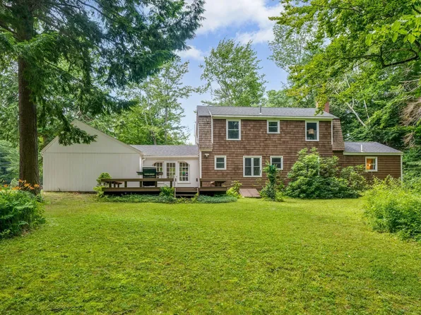 71 Parkwood Drive, Augusta, ME 04330