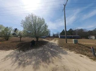 2876 N Hilltop Rd, Red Springs, NC 28377