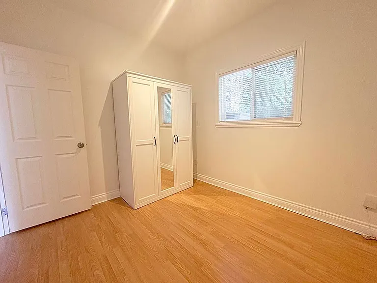 8144 Wedgewood St — Photo 10