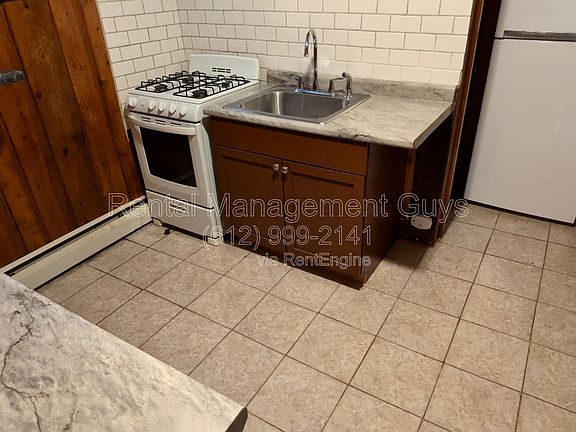 3rd image of 3217 14th Ave S #6