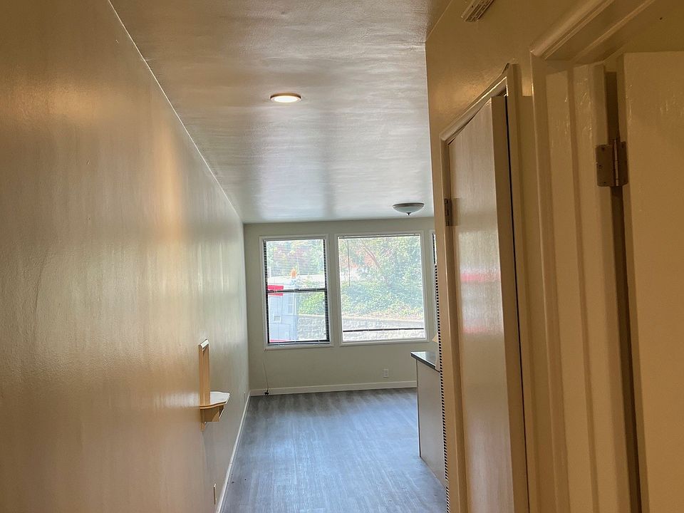 1st image of 2875 Greenwich St APT 103