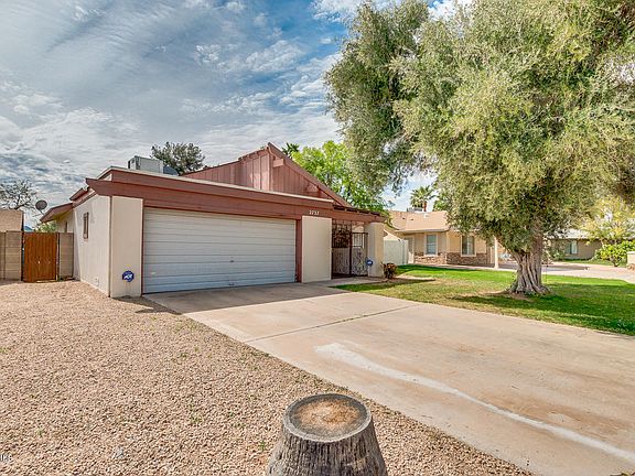 2nd image of 2737 E Corrine Dr
