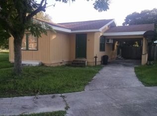 301 E Main St, Bowling Green, FL 33834