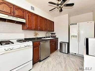 5th image of 135-37 Coolidge Ave #1