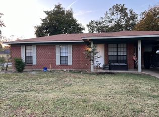 302 Calhoun St, Greenville, MS 38703