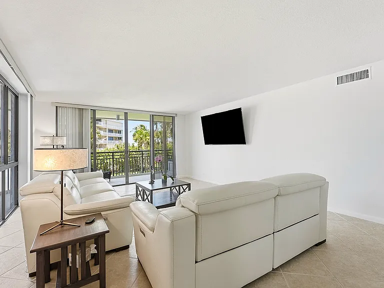 2800 N Highway A1A #201 — Photo 13
