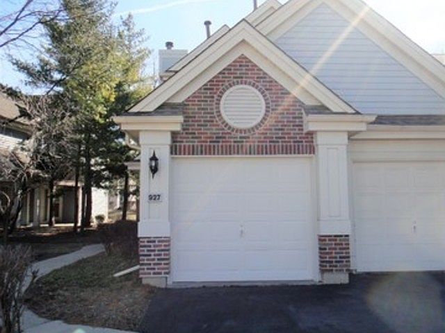 1st image of 927 Little Falls Ct