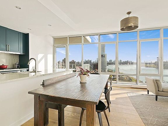 Dining room to south view