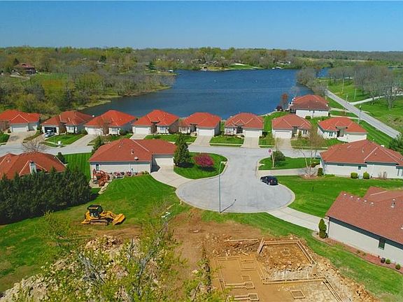 2nd image of 1325 NE Timbercreek Way