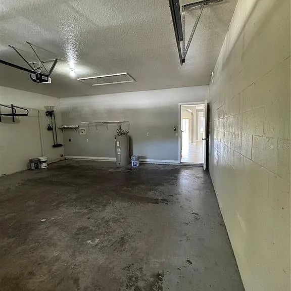 18006 Birdwater Dr — Photo 61