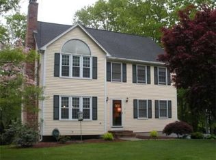 17 Lester R Gray Dr, Attleboro, MA 02703