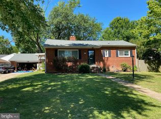 6602 Oak Dr, Alexandria, VA 22306