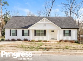 528 Hillandale St NE, Concord, NC 28025