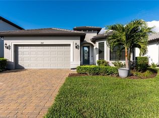 1969 Yellowfin Cir, Naples, FL 34114