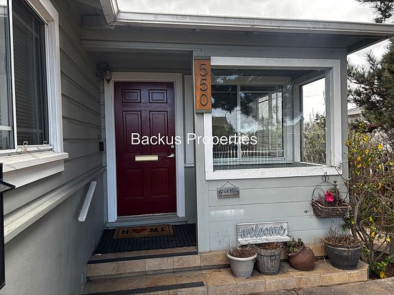 2nd image of 550 Trinity Ave