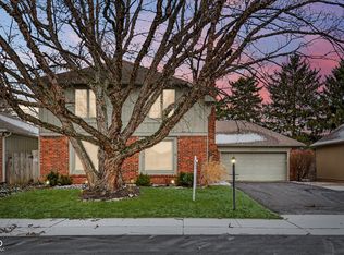 12545 Brompton Rd, Carmel, IN 46033