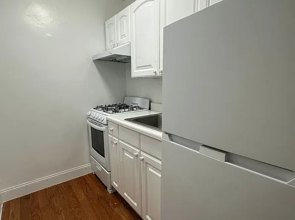 11 E 32nd St APT 2D, New York, NY 10016