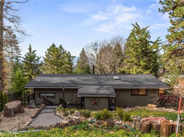 1944 Willow Dr, Running Springs, CA 92382