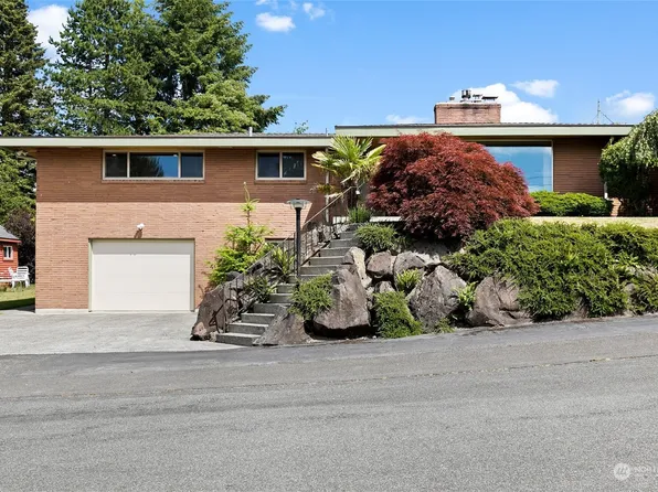 306 Alexander Avenue, Kent, WA 98030