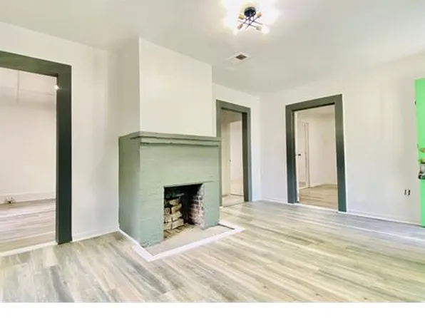 1207 Race Track Ln, Mobile, AL 36605