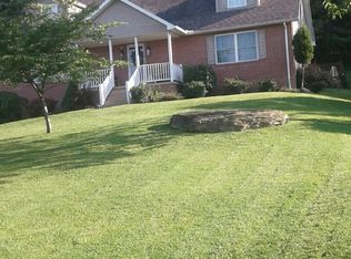 78 Bancroft Way, Weirton, WV 26062