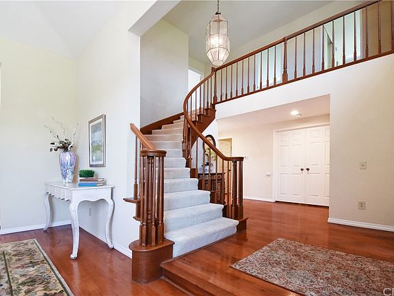 3rd image of 2674 Hillside Dr