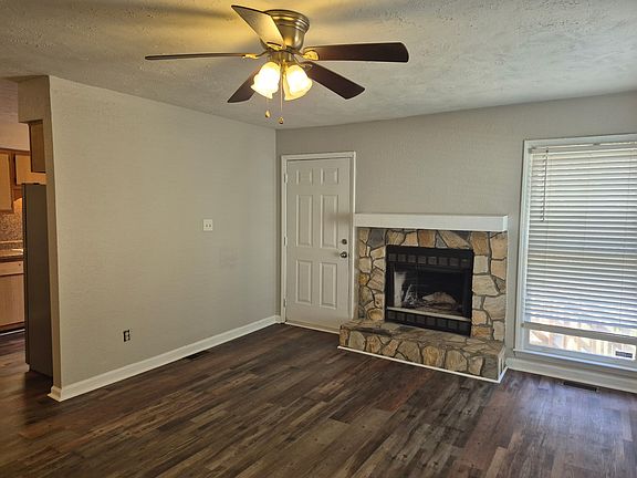 4th image of 6439 Green Meadow Rd