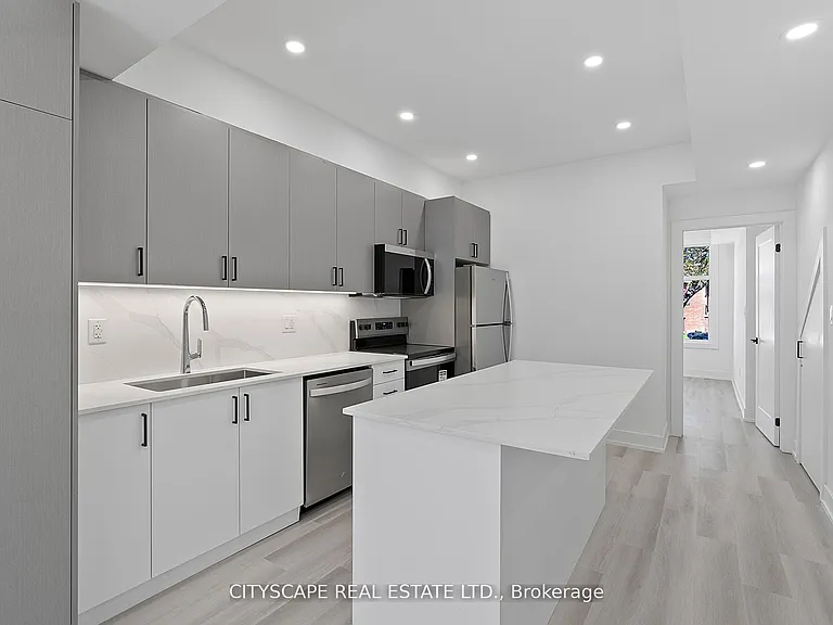 587 Oakwood Ave #2 — Photo 7