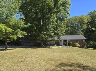 6149 Brokenhurst Rd, Indianapolis, IN 46220