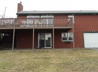 260 Fairview Ln, Portsmouth, RI 02871