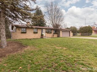 4636 Hunsberger Ave NE, Grand Rapids, MI 49525